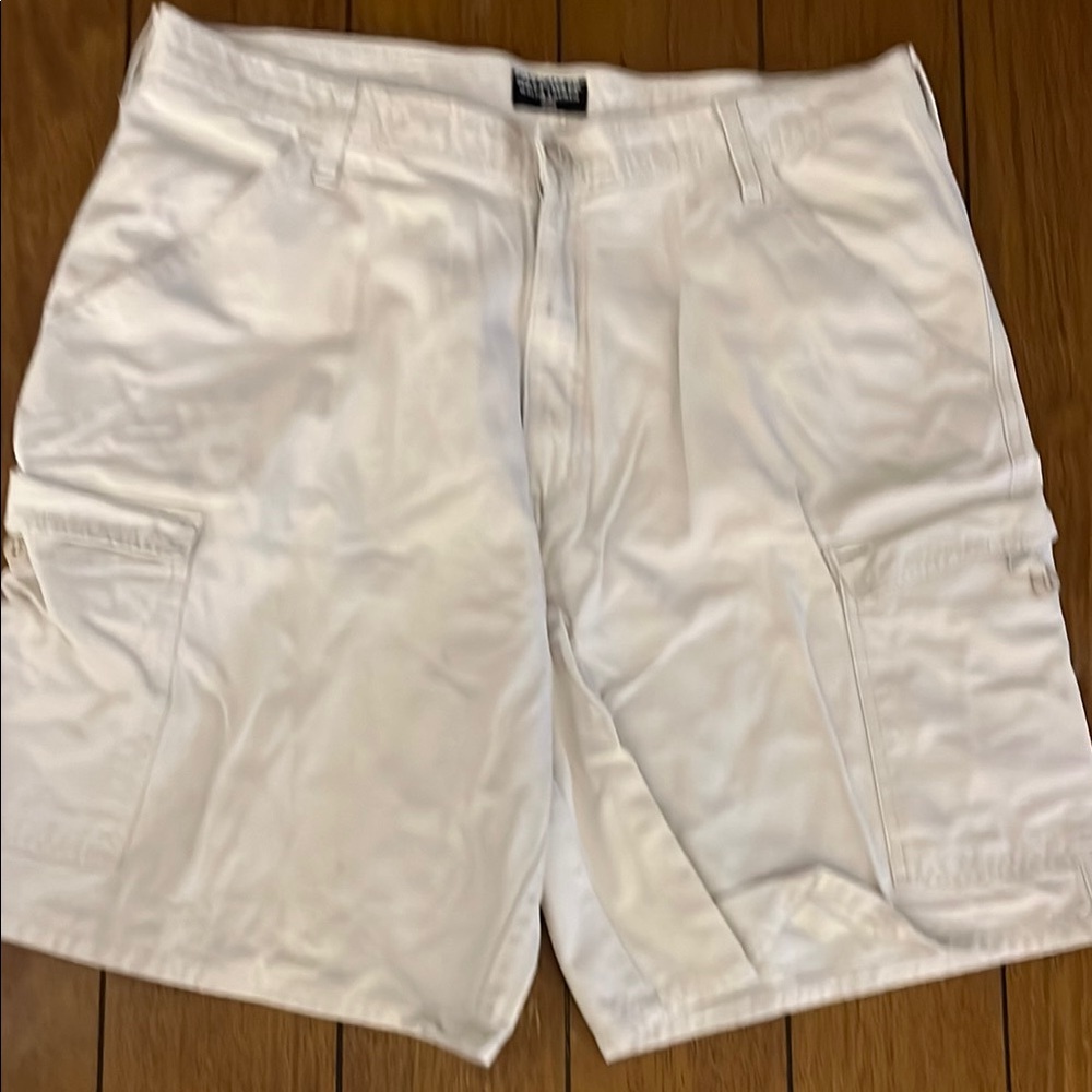 Men's White Cargo Shorts
